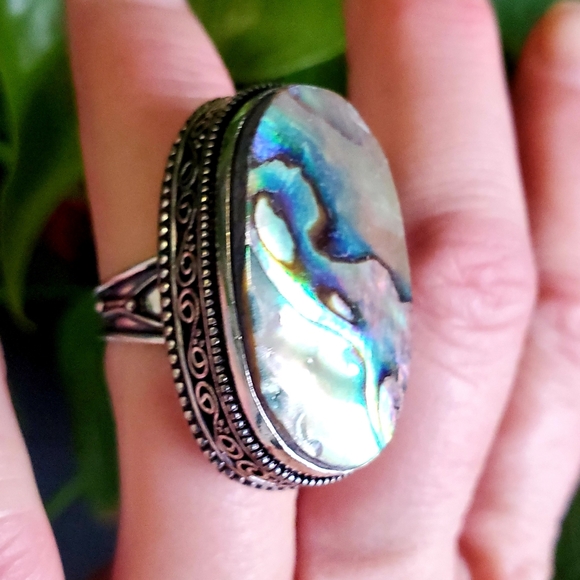 New Oversized Abalone Shell 925 Silver Statement Ring. - Picture 6 of 16